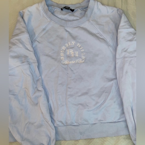 Forever 21 Matching Set- Sweater and Shorts - Picture 2 of 4